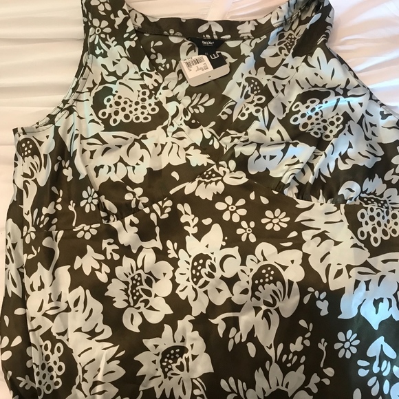 Mossimo Supply Co. Tops - Mossimo Patterned Blouse